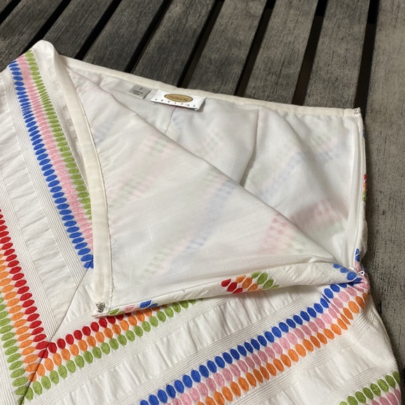 Woman’s Talbots Mini Skirt. Size 2 petite - Picture 5 of 6